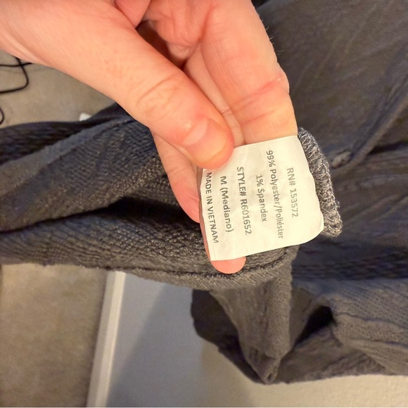 Bohme Grey Cable Knit Button Front Cardigan Women’s Medium - Picture 4 of 4